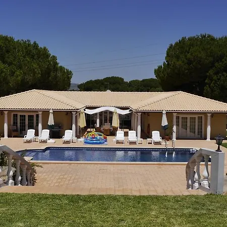 Leonardo Villa Vilamoura